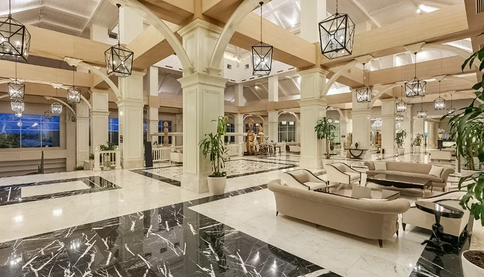 هتل تایتانیک دلوکس گلف بلک آنتالیا